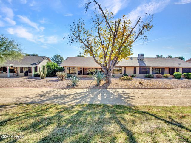 13714 W GREENVIEW Drive, Sun City West, AZ 85375