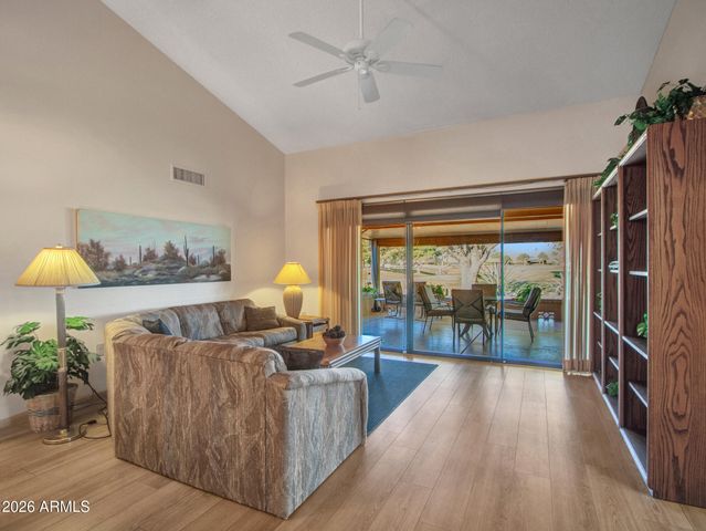 13714 W GREENVIEW Drive, Sun City West, AZ 85375