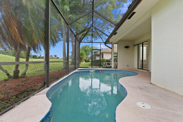 435 SW Jefferson Circle, Port St. Lucie, FL 34986