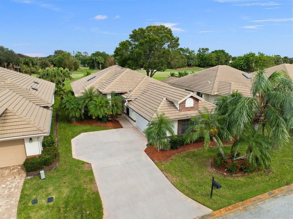 435 SW Jefferson Circle, Port St. Lucie, FL 34986