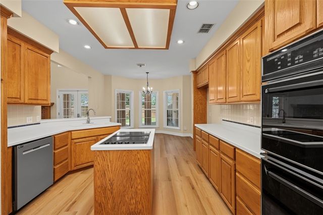 2801 Chapel View Dr, Corpus Christi, TX 78414