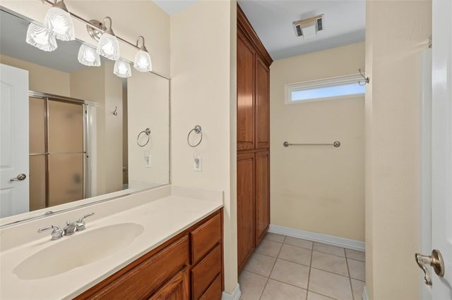 2801 Chapel View Dr, Corpus Christi, TX 78414