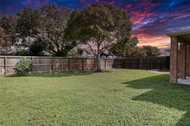2801 Chapel View Dr, Corpus Christi, TX 78414
