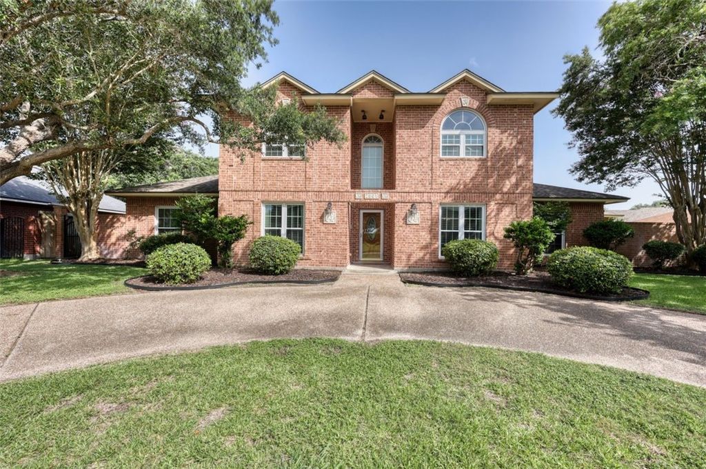 2801 Chapel View Dr, Corpus Christi, TX 78414