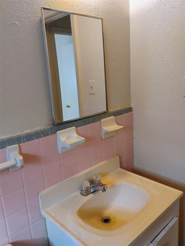 4203 Dawson, Houston, TX 77051