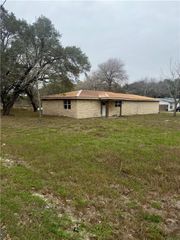 1401 S Avenue A, Aransas Pass, TX 78336