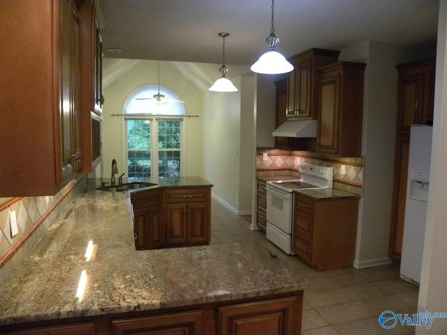 104 Nobleton Lane, Huntsville, AL 35806