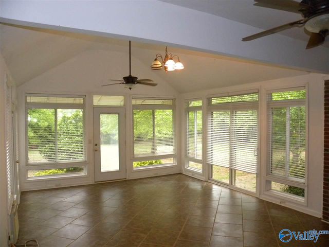 104 Nobleton Lane, Huntsville, AL 35806