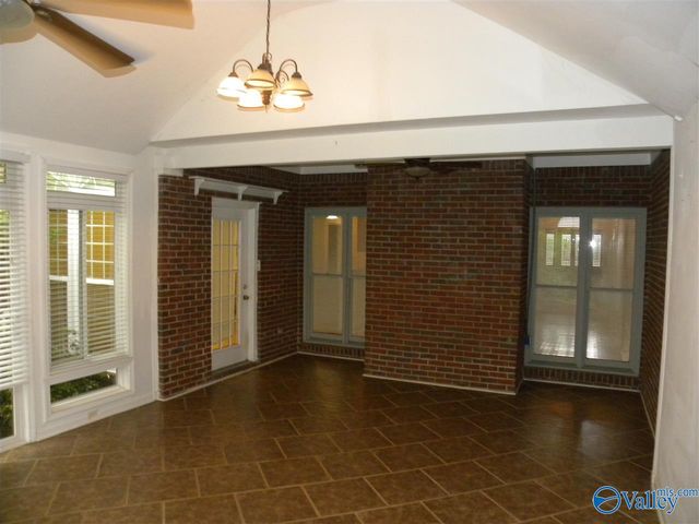 104 Nobleton Lane, Huntsville, AL 35806