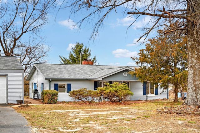 211 Reno Hollow Road, Spokane, MO 65754