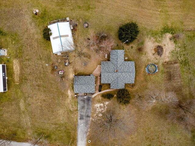 211 Reno Hollow Road, Spokane, MO 65754