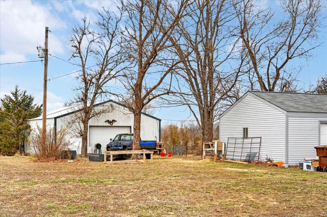 211 Reno Hollow Road, Spokane, MO 65754