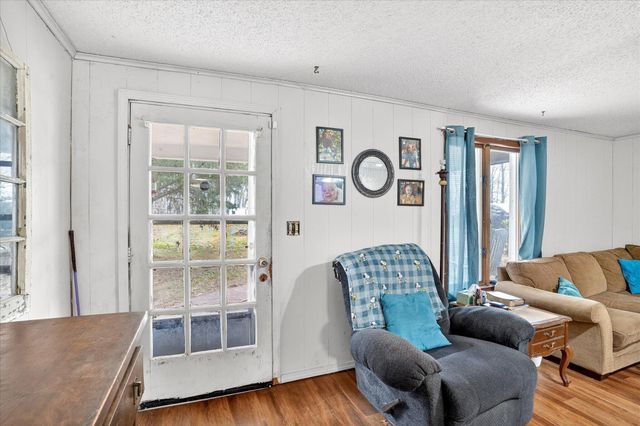 211 Reno Hollow Road, Spokane, MO 65754