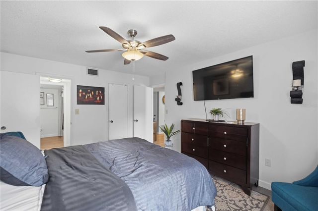 681 MIDWAY DRIVE B, Ocala, FL 34472