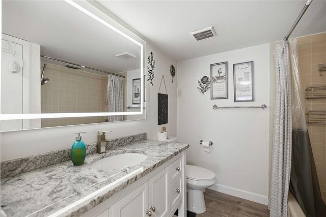 681 MIDWAY DRIVE B, Ocala, FL 34472