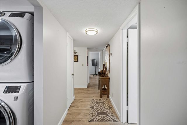 681 MIDWAY DRIVE B, Ocala, FL 34472