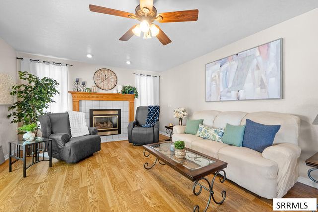 4951 Independence, Chubbuck, ID 83202