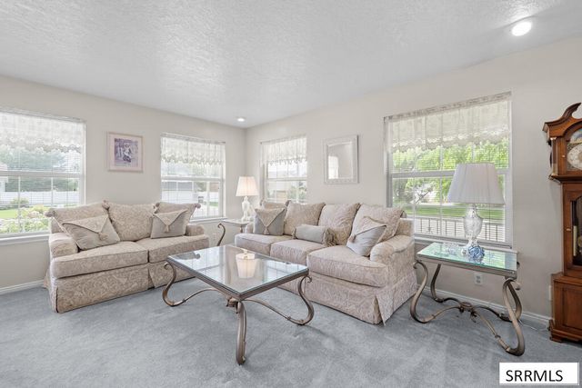 4951 Independence, Chubbuck, ID 83202