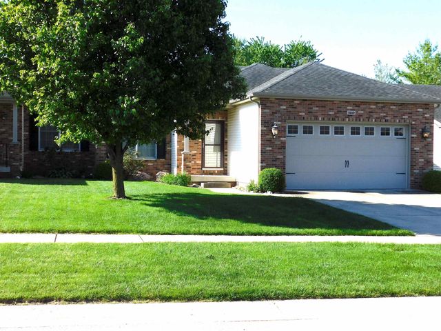 3210 MACKINAW Drive, Springfield, IL 62711