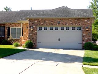 3210 MACKINAW Drive, Springfield, IL 62711