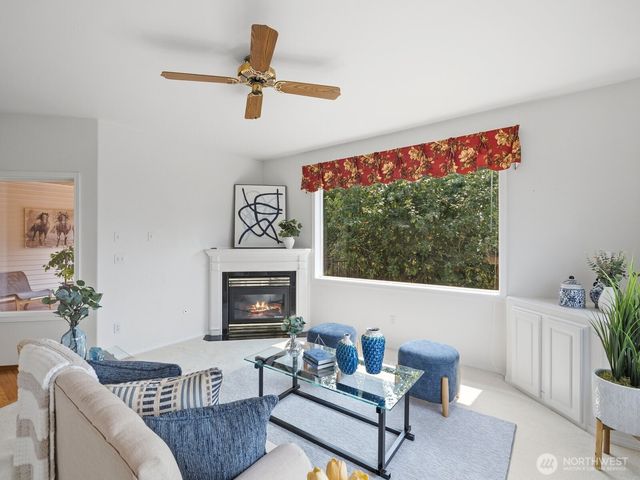 6710 45th Place NE, Marysville, WA 98270