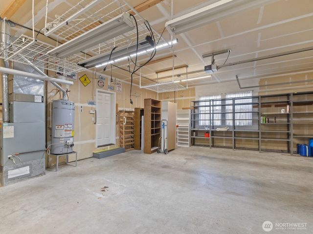 6710 45th Place NE, Marysville, WA 98270