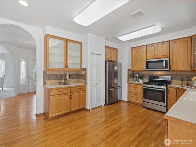 6710 45th Place NE, Marysville, WA 98270