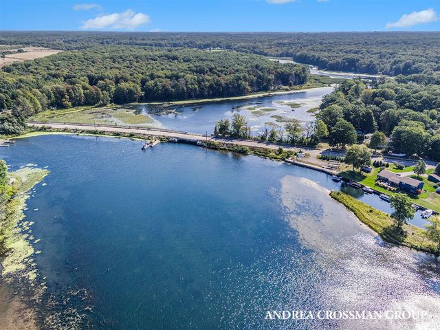 8863 Lakeshore Drive, West Olive, MI 49460