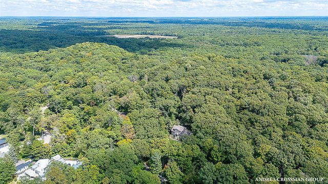 8863 Lakeshore Drive, West Olive, MI 49460