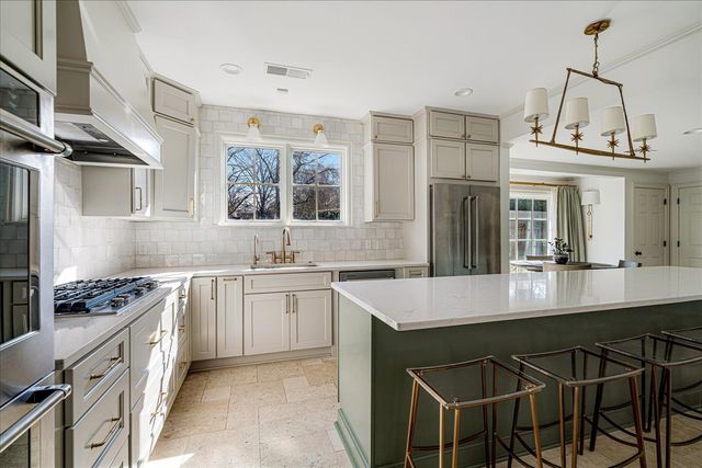 4160 TUCKAHOE RD, Memphis, TN 38117