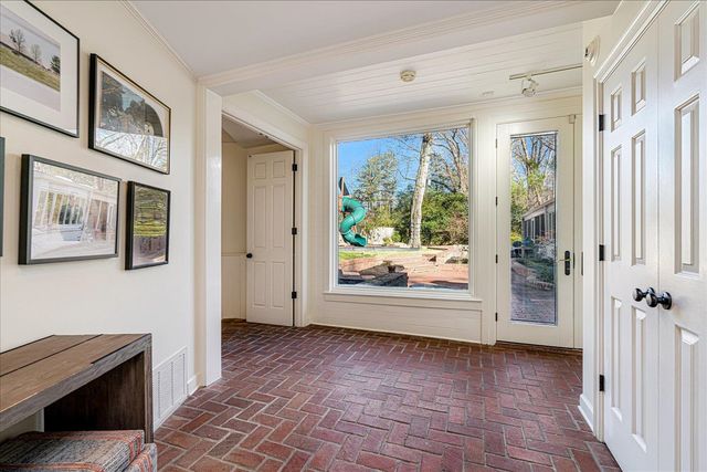 4160 TUCKAHOE RD, Memphis, TN 38117