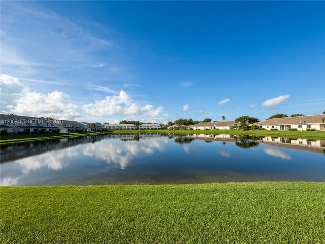 3152 SW 49th Street 126, Dania Beach, FL 33312