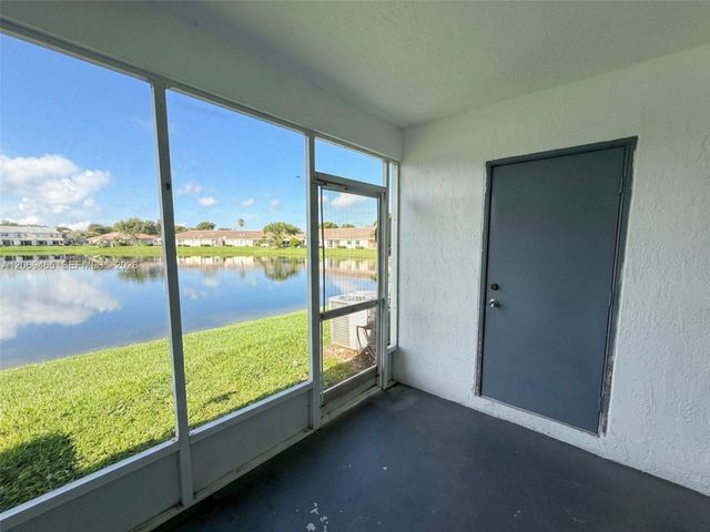 3152 SW 49th Street 126, Dania Beach, FL 33312