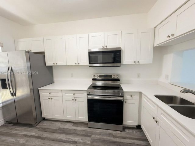 3152 SW 49th Street 126, Dania Beach, FL 33312