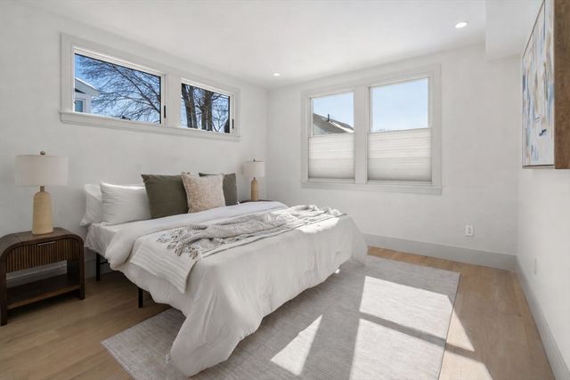 10 Clyde Road 10-1, Watertown, MA 02472