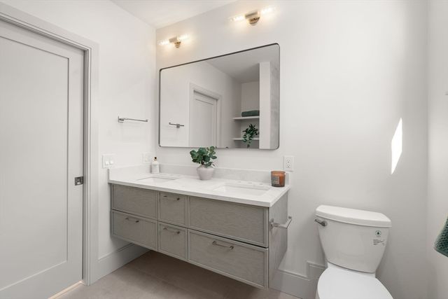 10 Clyde Road 10-1, Watertown, MA 02472