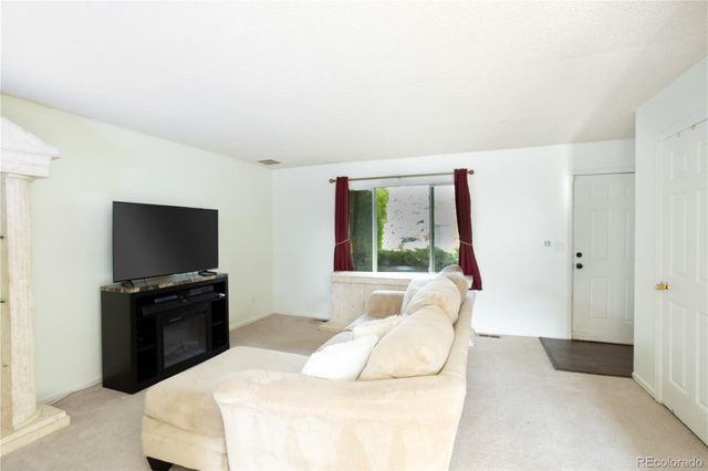 1775 S Memphis Street, Aurora, CO 80017