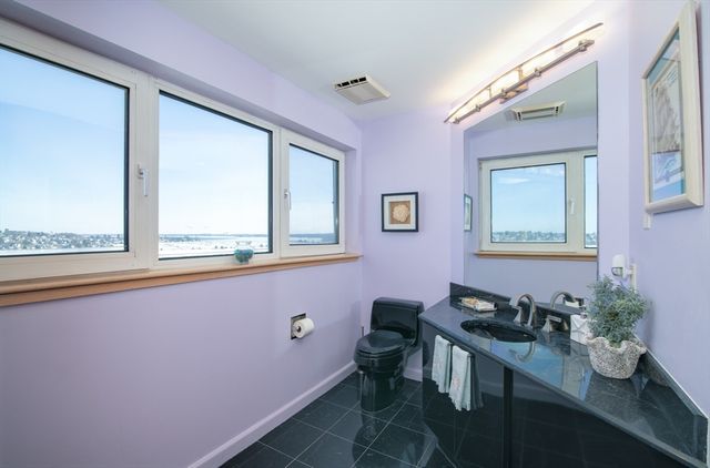 1001 Marina Dr. 708, Quincy, MA 02171