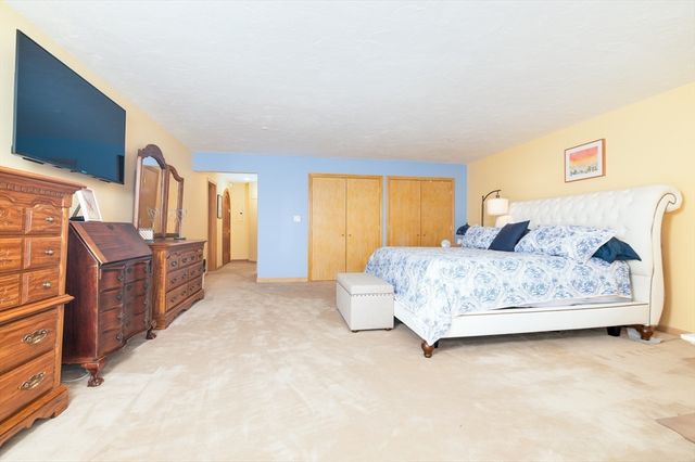 1001 Marina Dr. 708, Quincy, MA 02171