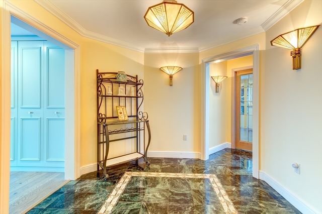 1001 Marina Dr. 708, Quincy, MA 02171