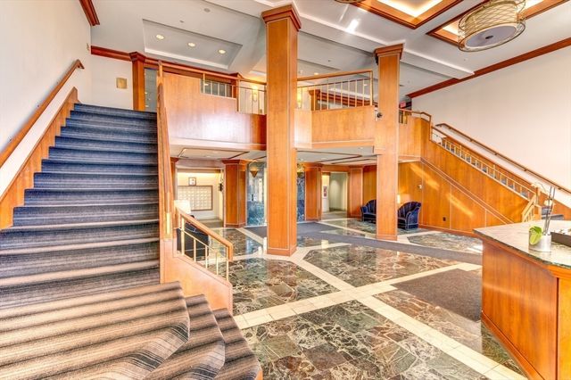 1001 Marina Dr. 708, Quincy, MA 02171