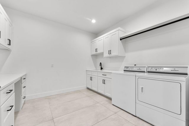 4464 E Lancaster Way, Springfield, MO 65802