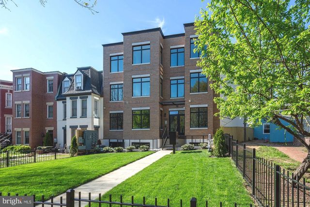 1220 Potomac Ave SE Apt 8, Washington, DC 20003