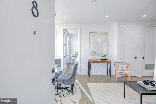 1220 Potomac Ave SE Apt 8, Washington, DC 20003