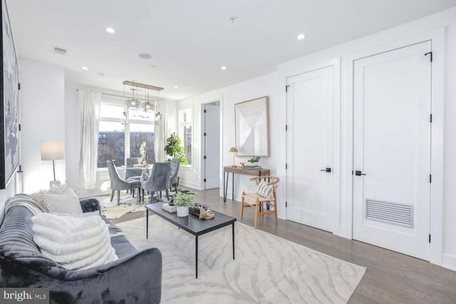 1220 Potomac Ave SE Apt 8, Washington, DC 20003