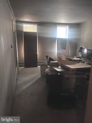 220 E KING ST, Shippensburg, PA 17257