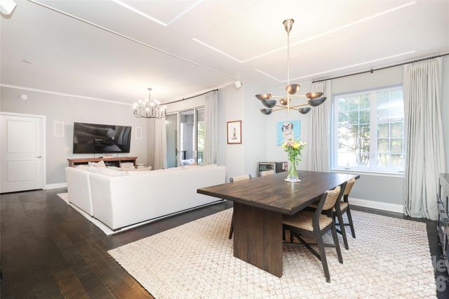 300 W 5th Street 222, Charlotte, NC 28202