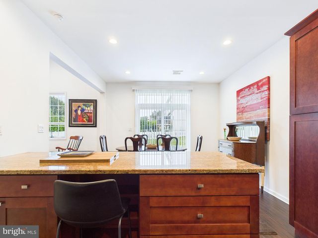 404 W COOVER ST, Mechanicsburg, PA 17055