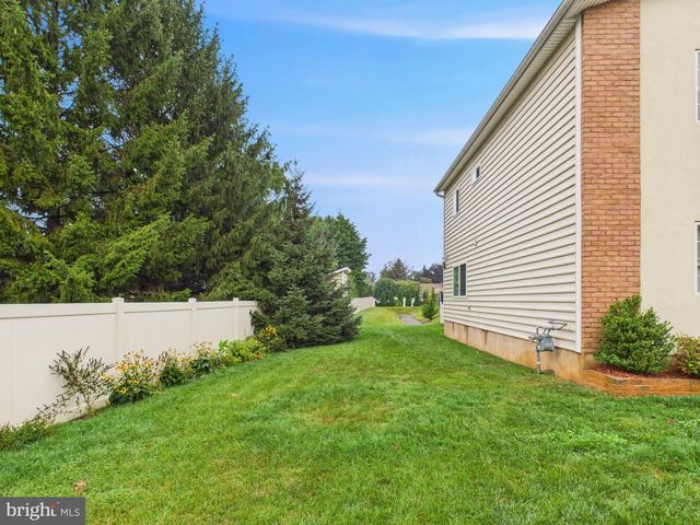 404 W COOVER ST, Mechanicsburg, PA 17055