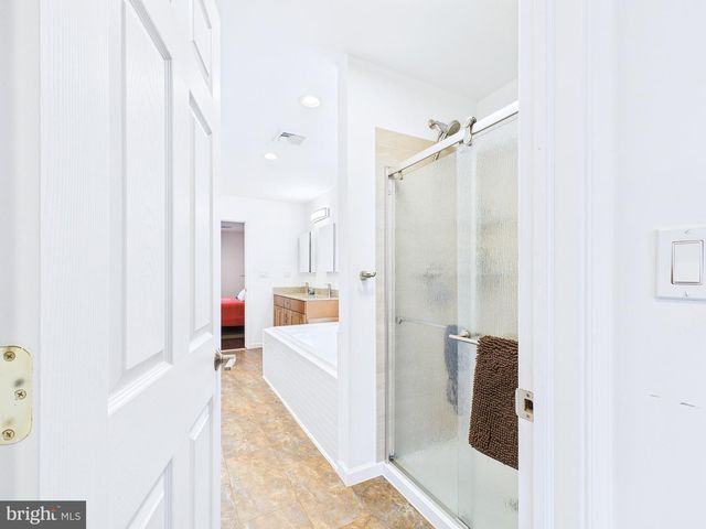 404 W COOVER ST, Mechanicsburg, PA 17055